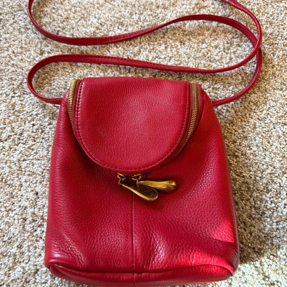 Hobo Fern Crossbody red EUC - Picture 1 of 3